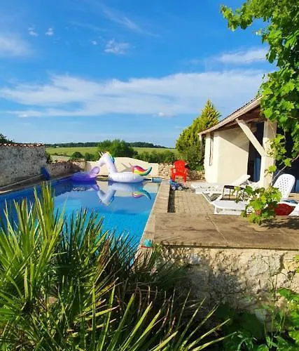 La Rose Сasa de vacaciones Brossac