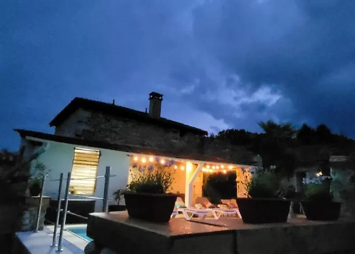 La Rose Сasa de vacaciones Brossac